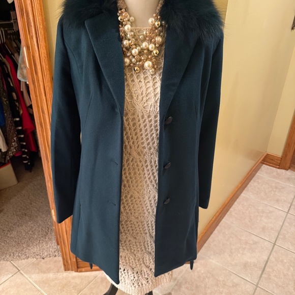 Andrew Marc wool coat with real Fox collar - Picture 2 of 14